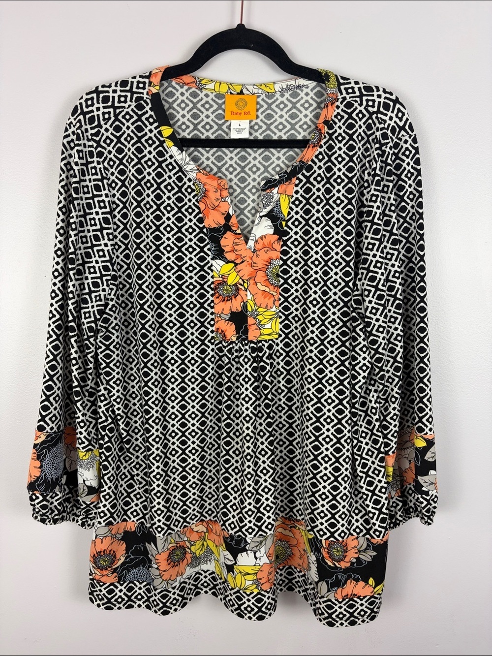 Ruby Rd. Mixed Print Blouse Floral Geometric Top Size Large - Picture 2 of 11